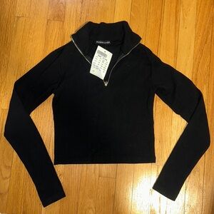 Brandy Melville Cropped Tight Quarter Zip